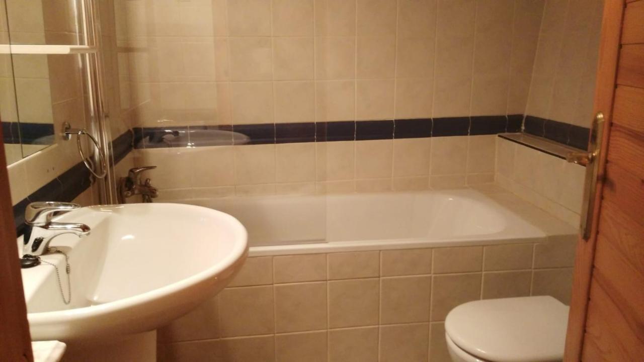 Duplex Vallespin Ávila Eksteriør bilde